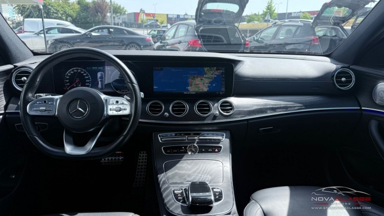 Mercedes-Benz Classe E 300 de AMG Line