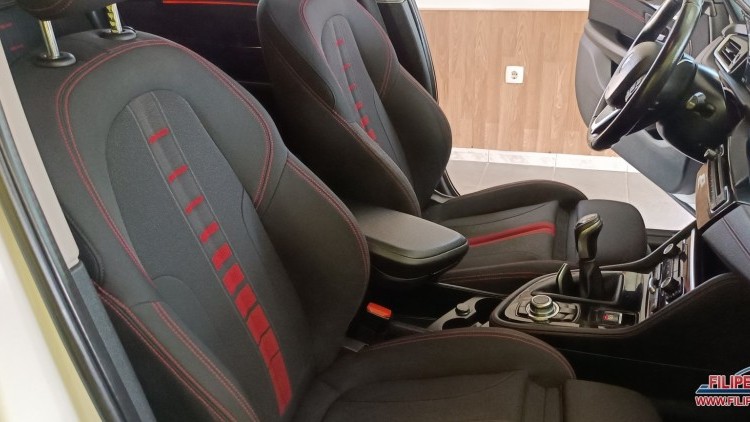 BMW S&eacute;rie 2 - 218 SPORT TOUER