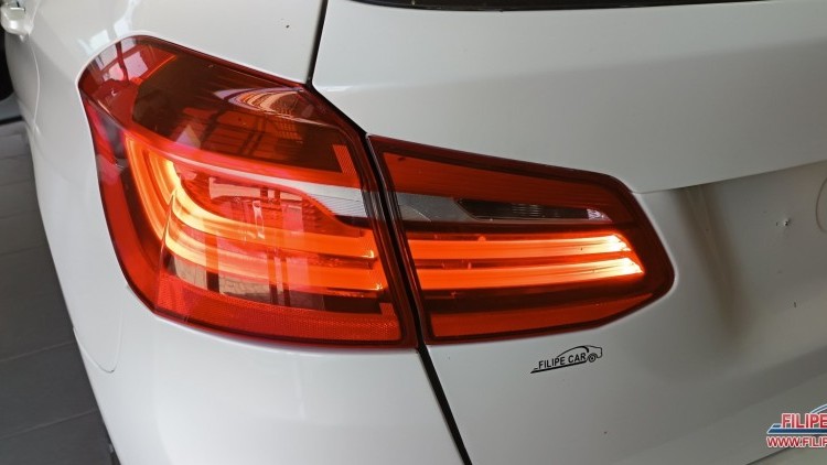 BMW S&eacute;rie 2 - 218 SPORT TOUER