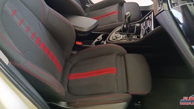 BMW S&eacute;rie 2 - 218 SPORT TOUER