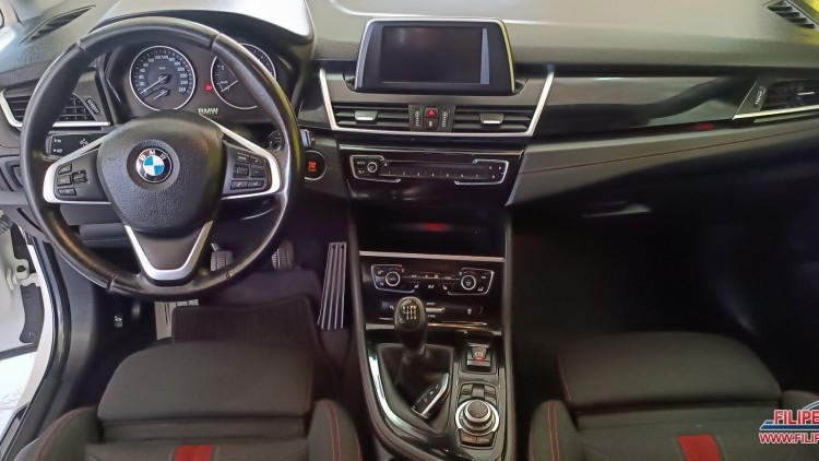 BMW S&eacute;rie 2 - 218 SPORT TOUER