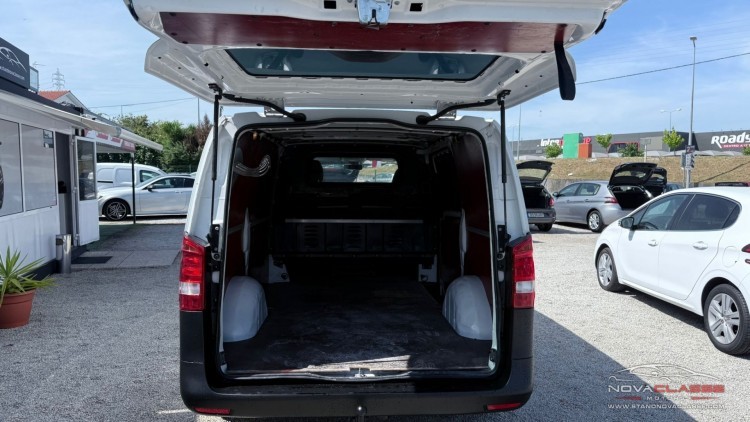 Mercedes-Benz Vito L2 111 CDI