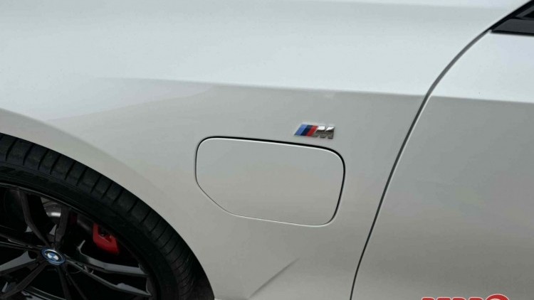 BMW S&eacute;rie 3 - 330 PAK M SPORT