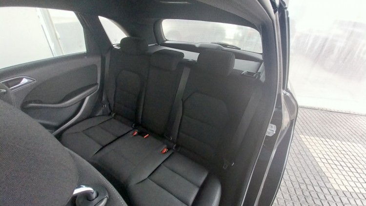 Mercedes-Benz Classe B 180