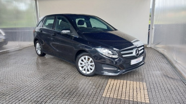 Mercedes-Benz Classe B 180