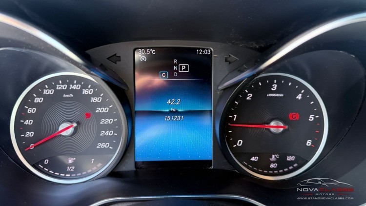 Mercedes-Benz Classe C 180 Pack Night Amg