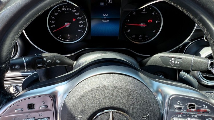 Mercedes-Benz Classe C 180 Pack Night Amg