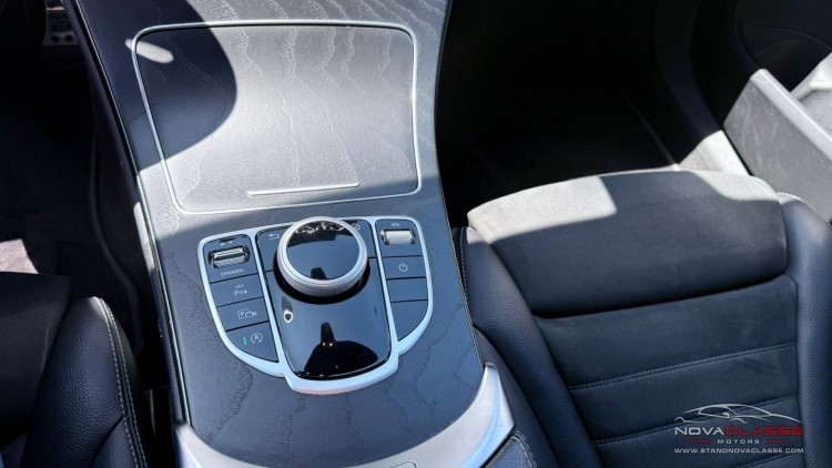 Mercedes-Benz Classe C 180 Pack Night Amg