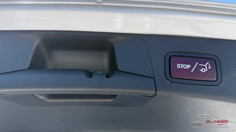 Mercedes-Benz Classe C 180 Pack Night Amg