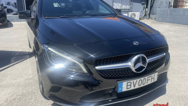 Mercedes-Benz Classe CLA 180 AVANTGARD