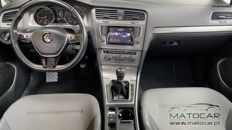 Volkswagen Golf 1.6 TDI Confortline