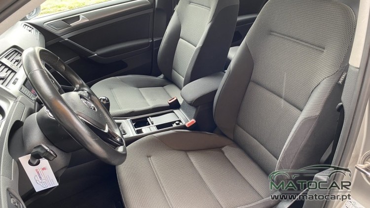 Volkswagen Golf 1.6 TDI Confortline