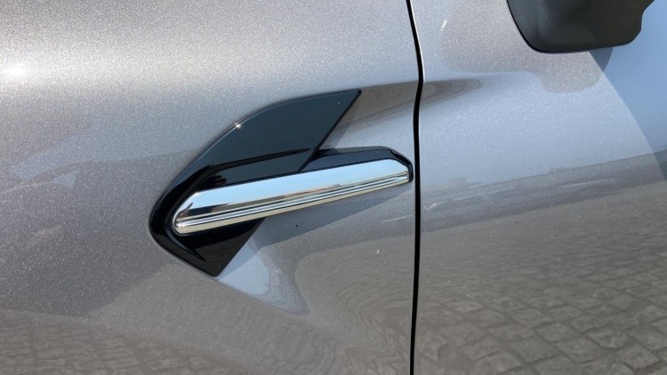 Renault Captur 0.9 TCe EXCLUSIVE EDITION BI-FUEL