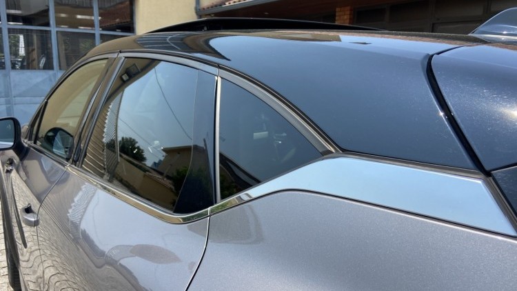 Renault Captur 0.9 TCe EXCLUSIVE EDITION BI-FUEL