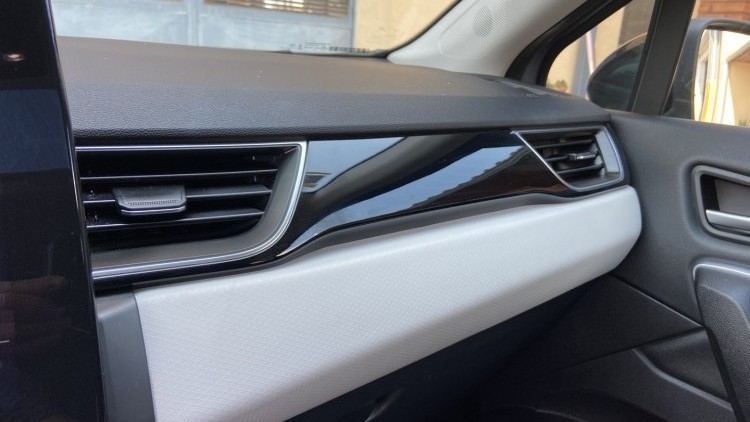 Renault Captur 0.9 TCe EXCLUSIVE EDITION BI-FUEL