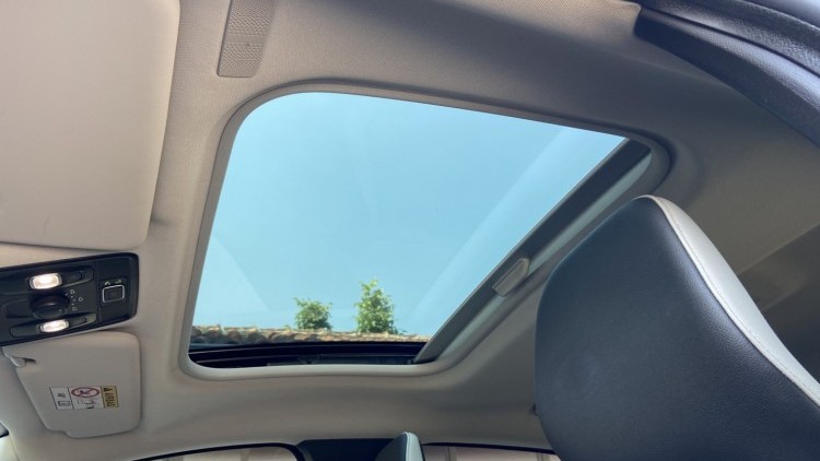 Renault Captur 0.9 TCe EXCLUSIVE EDITION BI-FUEL