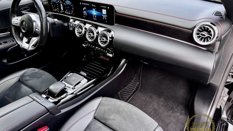 Mercedes-Benz Classe Cla 35 Amg Pack Night