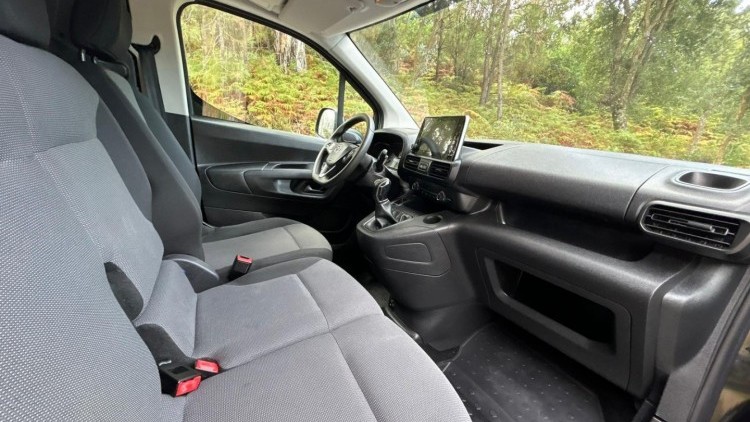 Opel Combo 1.5 CDTi 3L