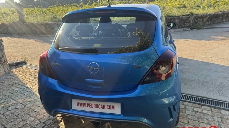 Opel Corsa OPC