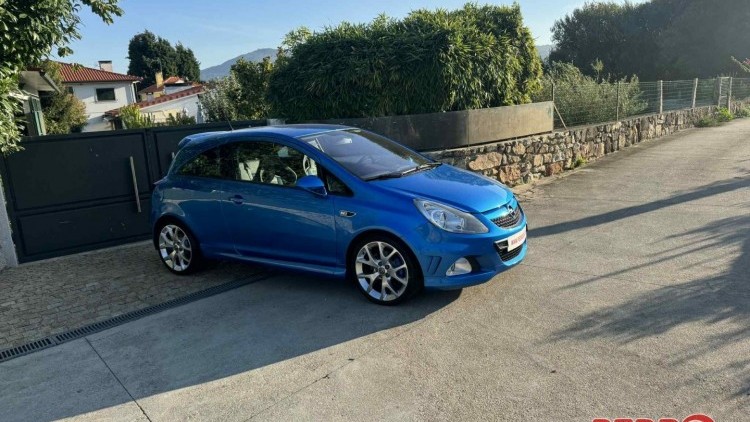 Opel Corsa OPC