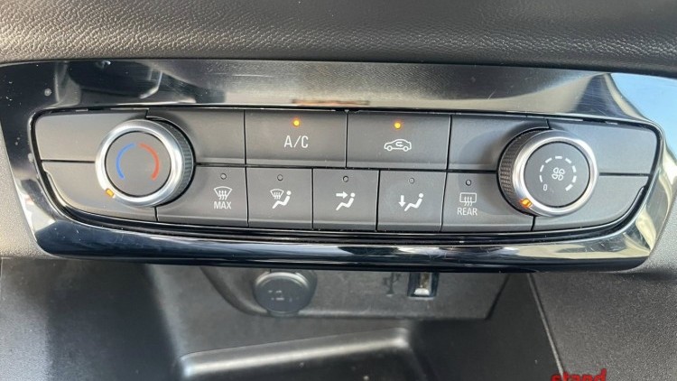 Opel Corsa 1.2 Elegance