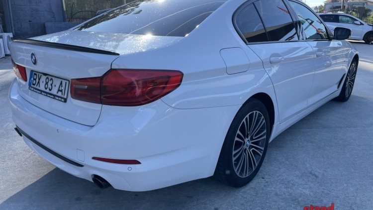 BMW S&eacute;rie 5 - 520 Sport Line