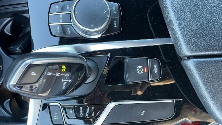 BMW S&eacute;rie 5 - 520 Sport Line