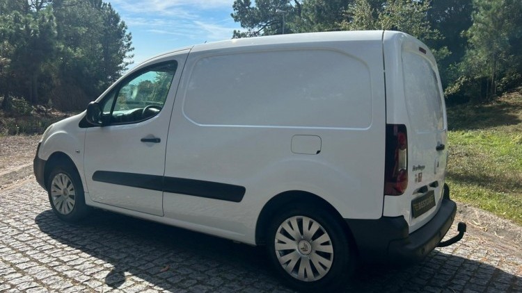 Citro&euml;n Berlingo 1.6 BlueHDI (Iva Dedutivel)