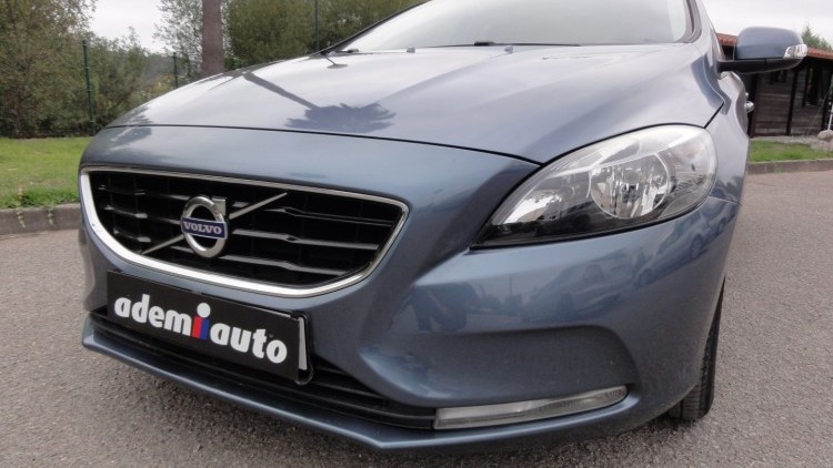 Volvo V40 D 2