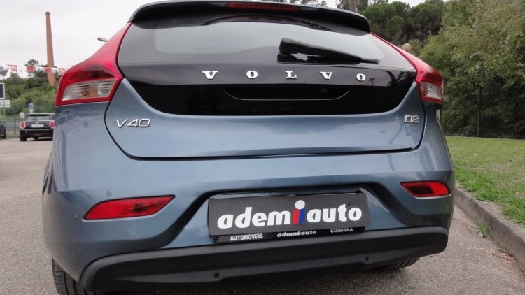 Volvo V40 D 2