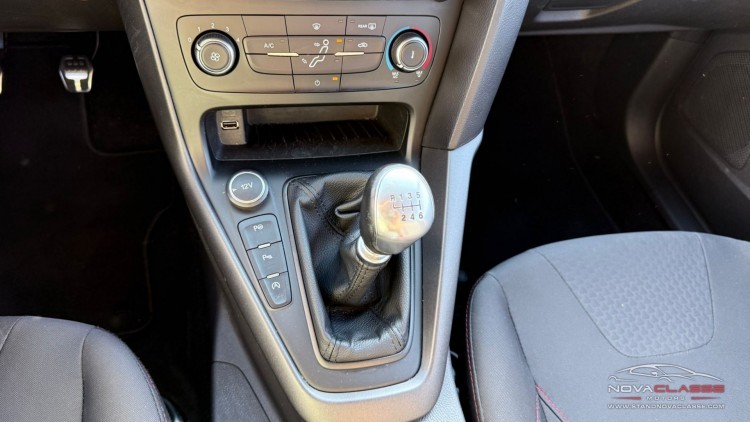Ford Focus 1.0 EcoBoost ST-Line