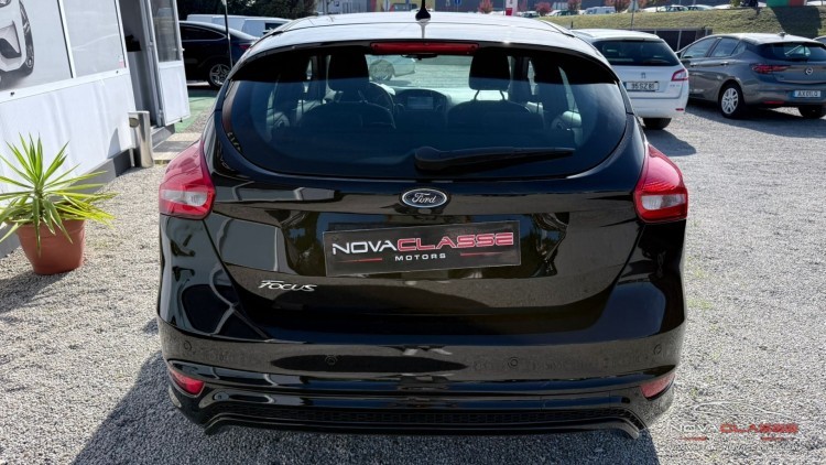 Ford Focus 1.0 EcoBoost ST-Line