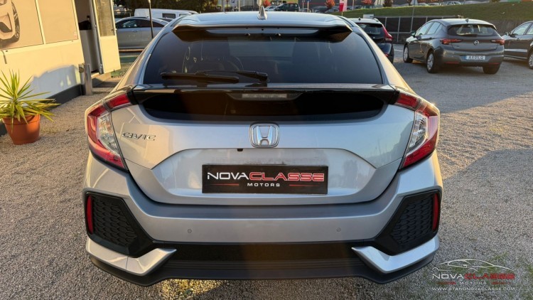 Honda Civic 1.0 i-VTEC Elegance Business