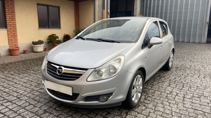 Opel Corsa 1.2i ENJOY