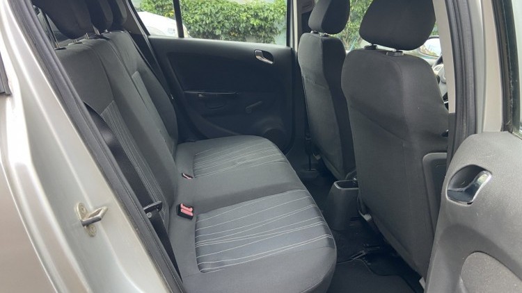 Opel Corsa 1.2i ENJOY