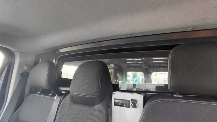 Nissan Mv300 CONFORT AUT