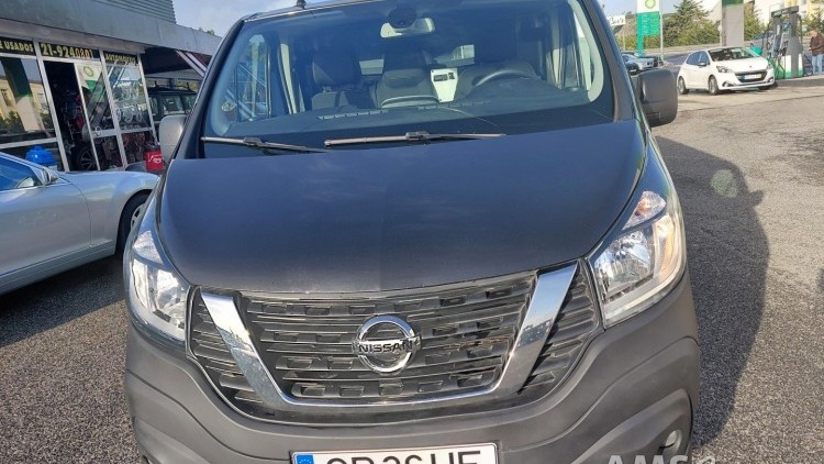 Nissan Mv300 CONFORT AUT
