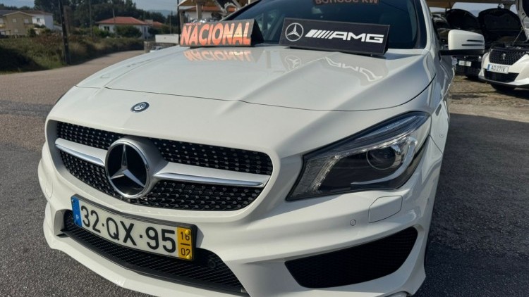 Mercedes-Benz Classe CLA 180 AMG