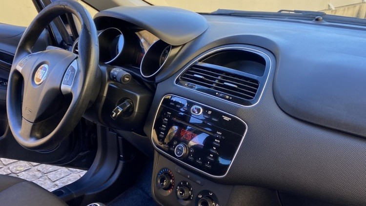 Fiat Punto 1.2i Easy S&S