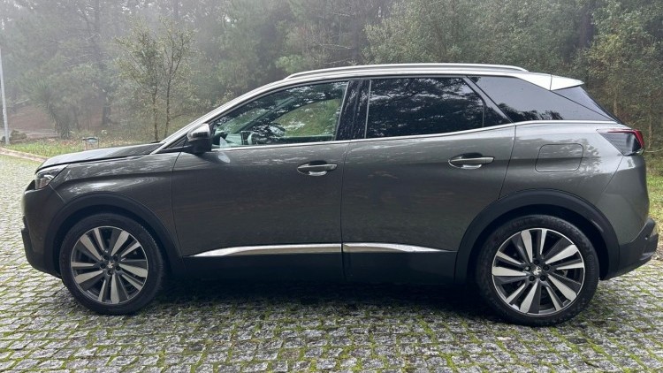 Peugeot 3008 1.6 Hybrid GT-Line e-EAT8