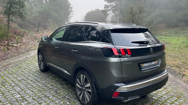 Peugeot 3008 1.6 Hybrid GT-Line e-EAT8