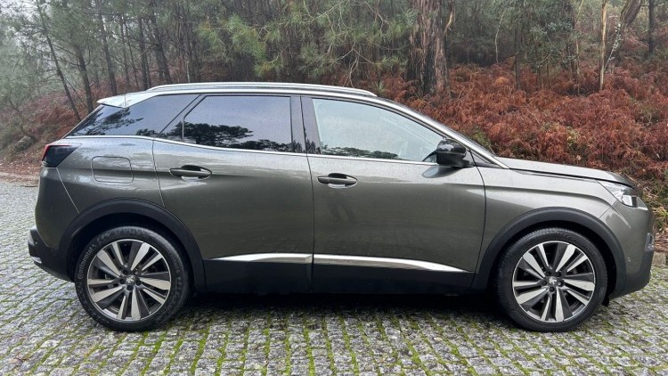 Peugeot 3008 1.6 Hybrid GT-Line e-EAT8