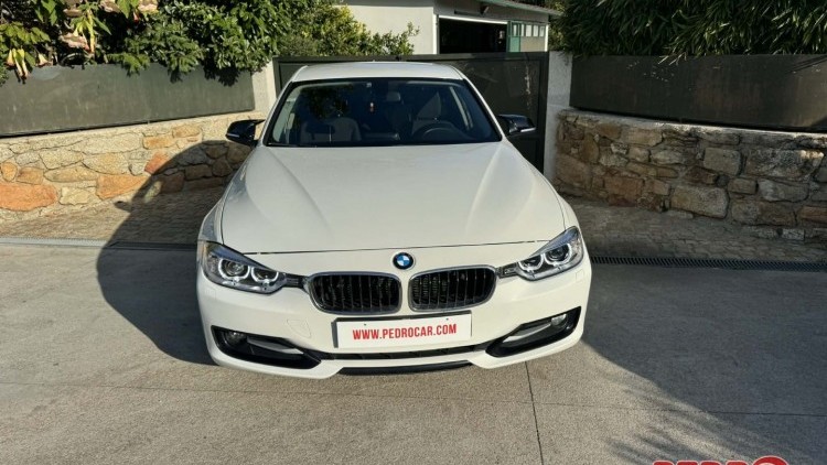 BMW S&eacute;rie 3 - 320 sport LINE