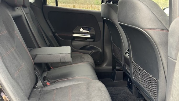 Mercedes-Benz Classe GLA 250 e Pack AMG / Pack NIGHT