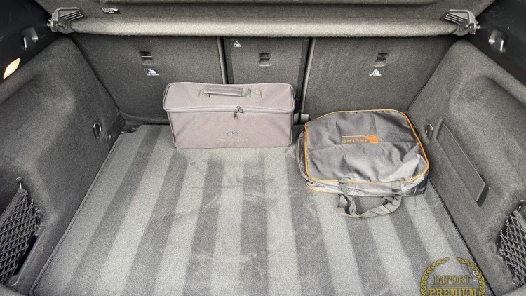 Mercedes-Benz Classe GLA 250 e Pack AMG / Pack NIGHT