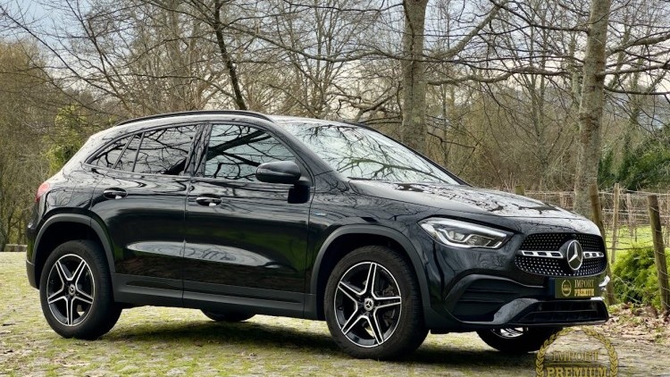 Mercedes-Benz Classe GLA 250 e Pack AMG / Pack NIGHT
