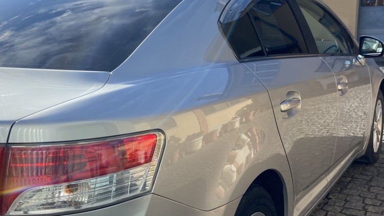 Toyota Avensis 1.6 i EXECUTIVE