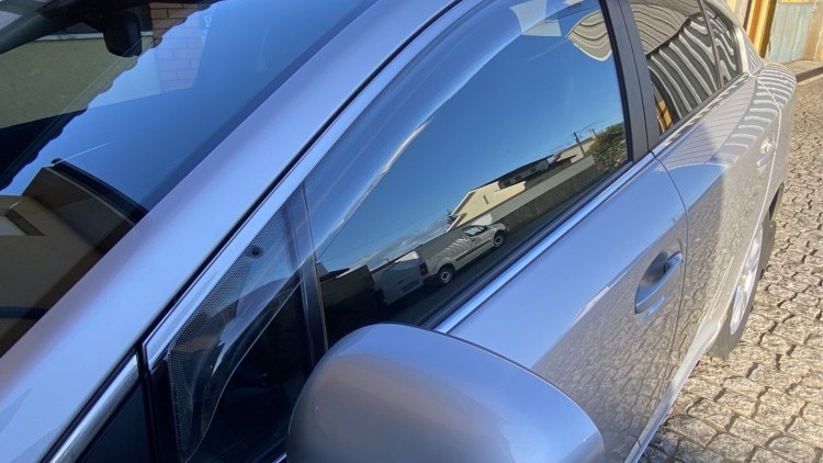 Toyota Avensis 1.6 i EXECUTIVE