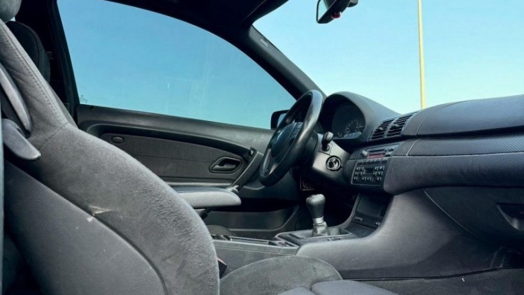 BMW S&eacute;rie 3 - 320 E46 COMPACT
