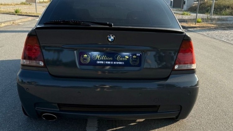 BMW S&eacute;rie 3 - 320 E46 COMPACT